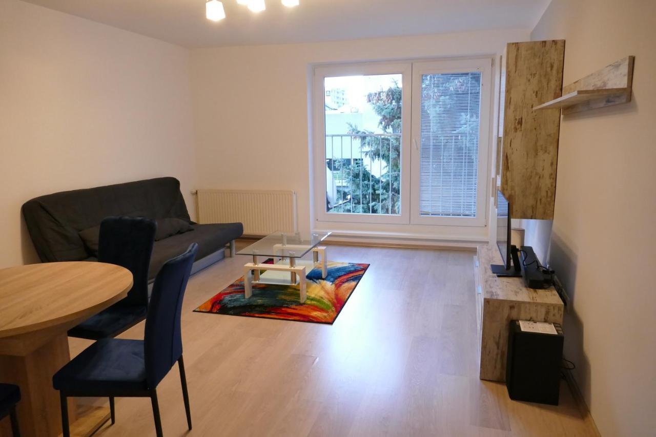 Modern And Light 2-Room Apartment Вена Экстерьер фото