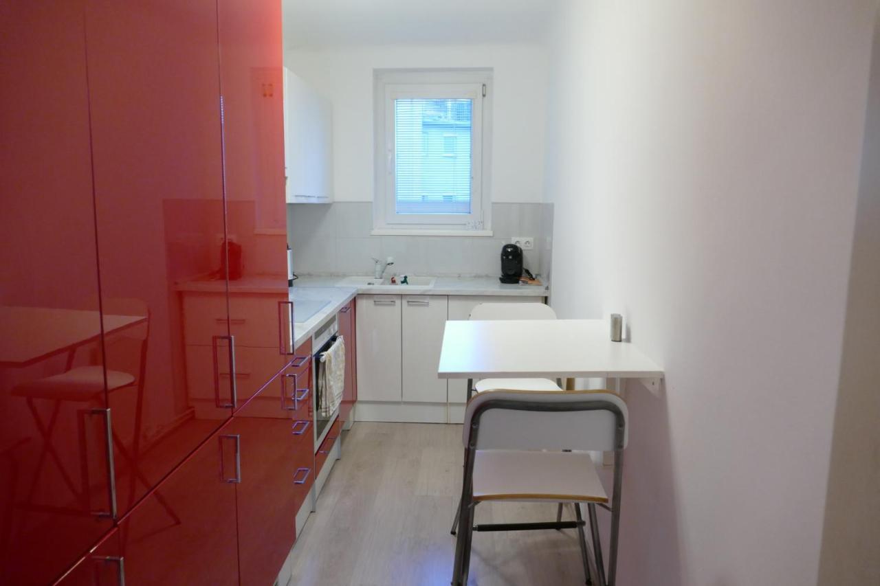 Modern And Light 2-Room Apartment Вена Экстерьер фото