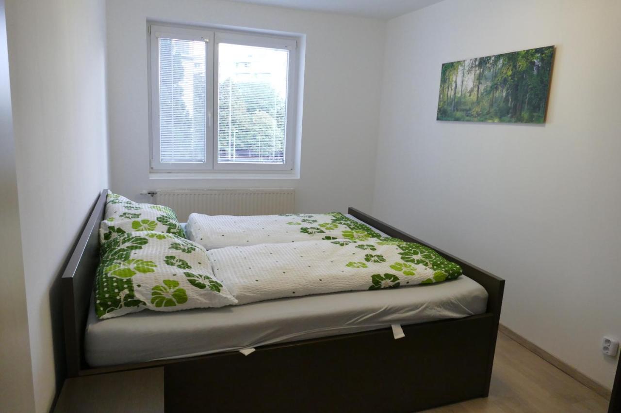 Modern And Light 2-Room Apartment Вена Экстерьер фото