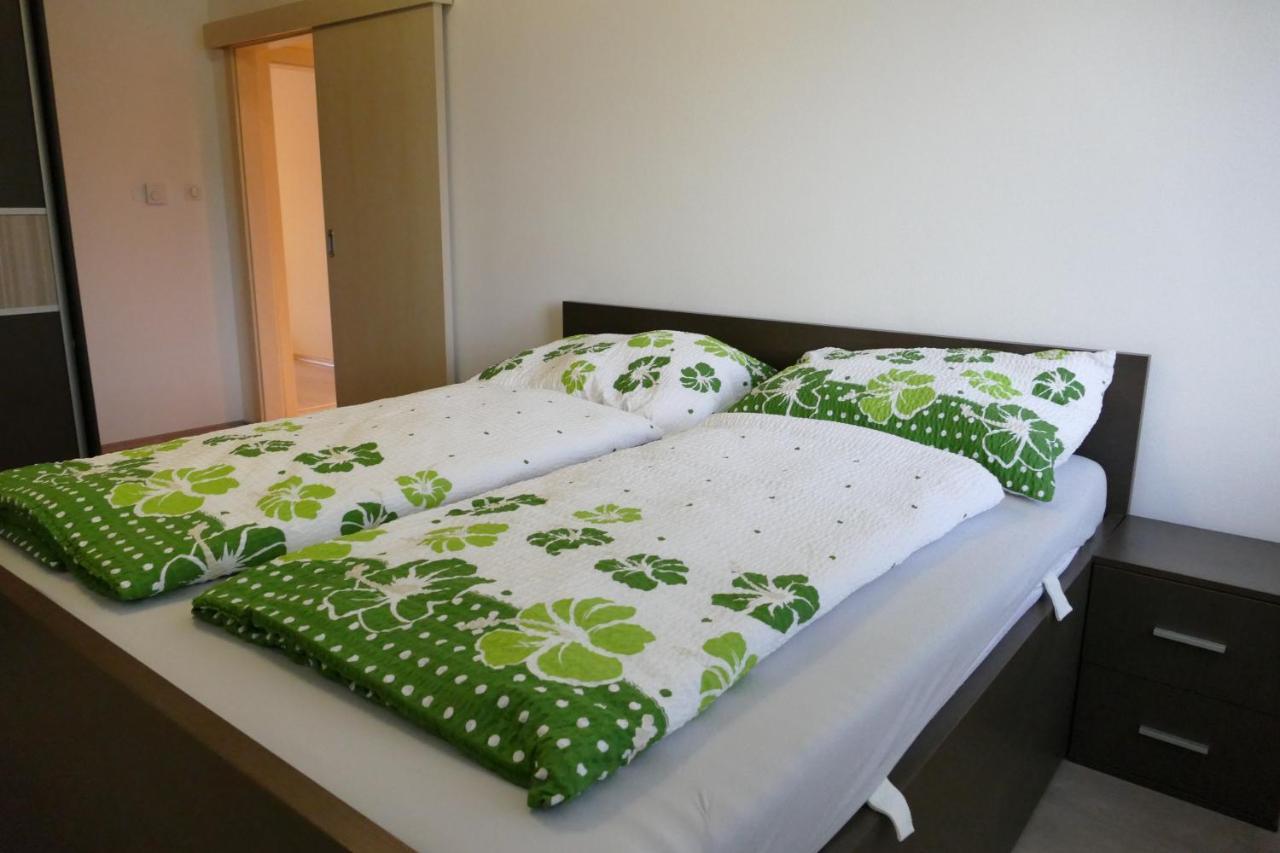Modern And Light 2-Room Apartment Вена Экстерьер фото